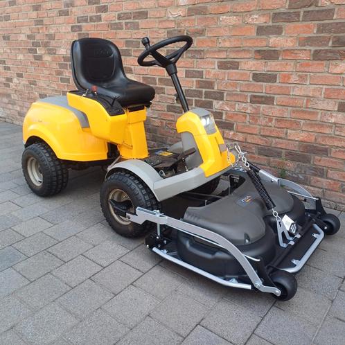 Zitmaaier Stiga park 740 pwx 4x4 compleet nieuw maaidek, Tuin en Terras, Zitmaaiers, Zo goed als nieuw, Ophalen