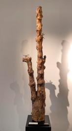 Artistieke sculptuur in olijfhout met bronzen libellen, Antiek en Kunst, Kunst | Beelden en Houtsnijwerken, Ophalen