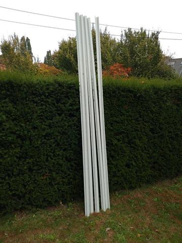 Profilec - Kabelbeschermkap (Buiten) L: 2,75m beschikbaar voor biedingen