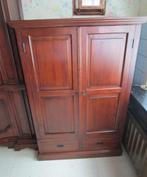 2 TV kasten met schuiven en schabben, Ophalen, Zo goed als nieuw