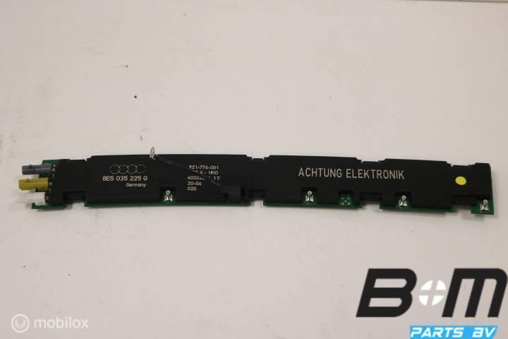 Antenneversterker Audi S4 8E Limo, Auto diversen, Autoradio's, Gebruikt