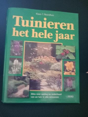 11 tuinboeken beschikbaar voor biedingen