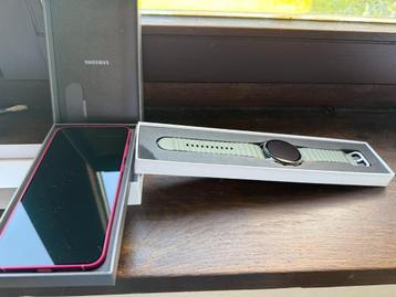 Galaxy S25+ 512Gb Coralred + Watch avec facture et garantie beschikbaar voor biedingen
