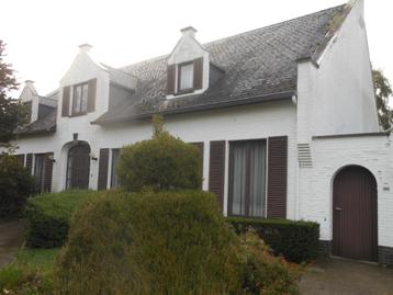 Villa te koop beschikbaar voor biedingen