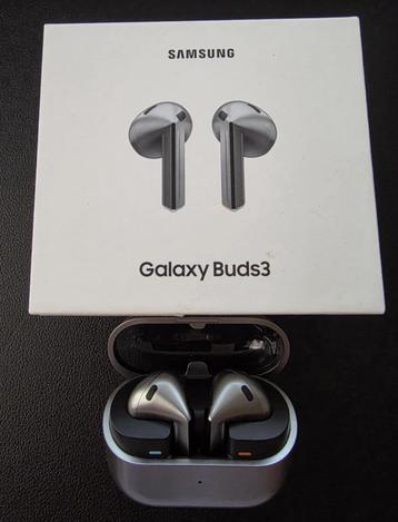  Samsung Galaxy Buds 3 - Ervaar Geluid van Topkwaliteit! beschikbaar voor biedingen