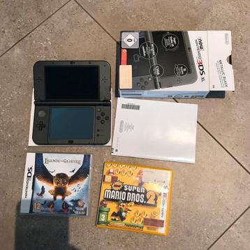 Nintendo 3ds xl dans sa boîte d'origine en très bon état 