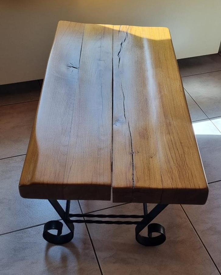 Massief eikenhouten woonkamertafel met smeedijzeren poten, Huis en Inrichting, Tafels | Salontafels, Eikenhout, Ophalen