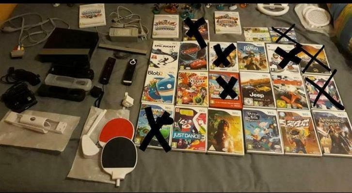 Wii Black limited edition, Games en Spelcomputers, Spelcomputers | Nintendo Wii, Zo goed als nieuw, Met 2 controllers, Met games