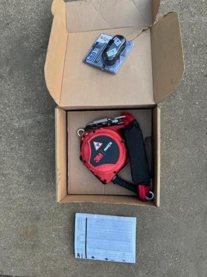 2156. Val beveiliging / valstopapparaat / valbescherming, Doe-het-zelf en Bouw, Veiligheidskleding, Nieuw, Ophalen