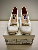 Bruidsschoenen NIEUW - maat 38, Ophalen of Verzenden, Nieuw