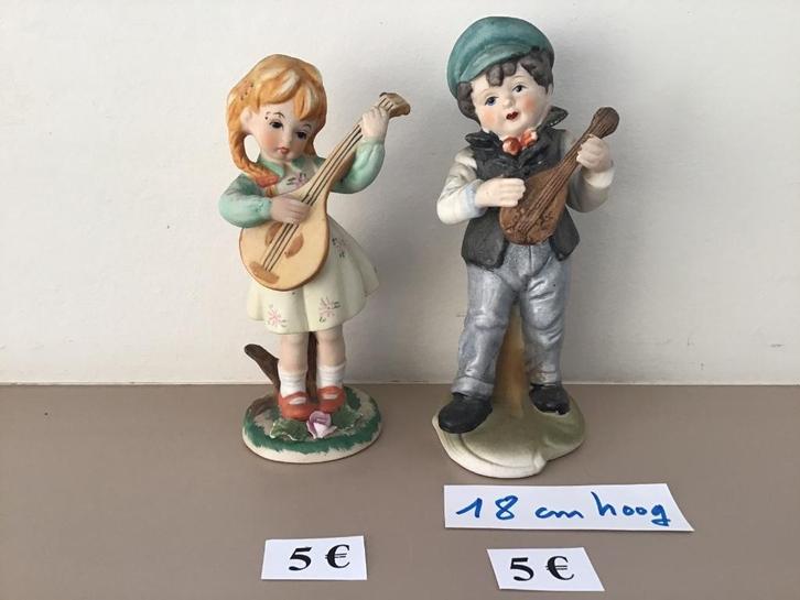 10 tal postuurtjes in porselein of beeldjes in biscuit, Antiek en Kunst, Antiek | Porselein, Ophalen of Verzenden