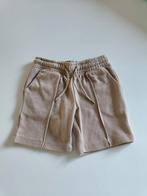 Gekleede short maat 110/116, Enfants & Bébés, Vêtements enfant | Taille 110, Enlèvement