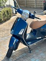 Vespa GTS 125, Fietsen en Brommers, Ophalen, Zo goed als nieuw