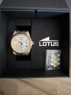 Goud zilvere lotus horlogen, Handtassen en Accessoires, Horloges | Heren, Ophalen of Verzenden, Zo goed als nieuw, Goud