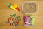 pakketje kinetisch zand & assecoires, Hobby en Vrije tijd, Ophalen of Verzenden, Zo goed als nieuw, Materiaal