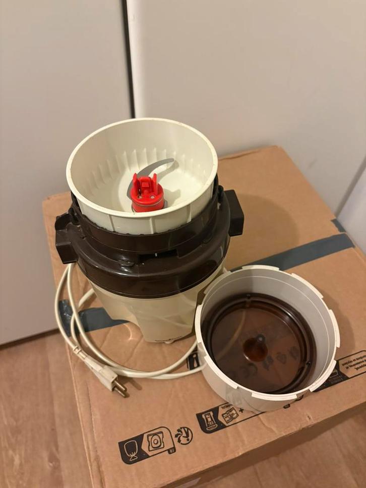 Oude elektrische koffie/koek molen, Elektronische apparatuur, Keukenmixers, Ophalen of Verzenden