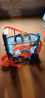 Hotwheels garage, Kinderen en Baby's, Speelgoed | Thomas de Trein, Ophalen