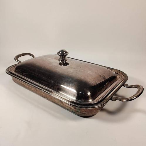 Verzilverde schotel met deksel en pyrex schotel, Antiek en Kunst, Antiek | Zilver en Goud, Ophalen of Verzenden