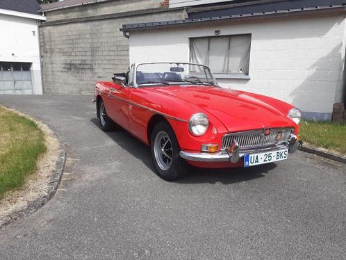 MGB Cabrio - met keuring, aanvraag inschrijving, carpass, Auto's, Oldtimers, Particulier, MG, Benzine, Cabriolet, 2 deurs, Handgeschakeld