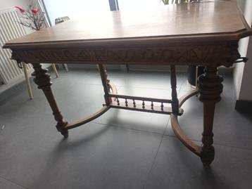 Antieke mechelse leeuwenkoppen tafel, Enlèvement
