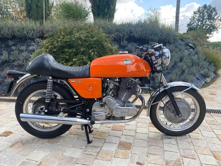LAVERDA  750 SF, Motoren, Motoren | Oldtimers, Super Sport, 12 t/m 35 kW, 2 cilinders, Ophalen