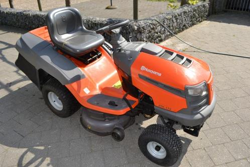 Husqvarna CTH 174, Tuin en Terras, Zitmaaiers, Zo goed als nieuw, 90 tot 120 cm, Elektrische starter, Opvangbak, Ophalen
