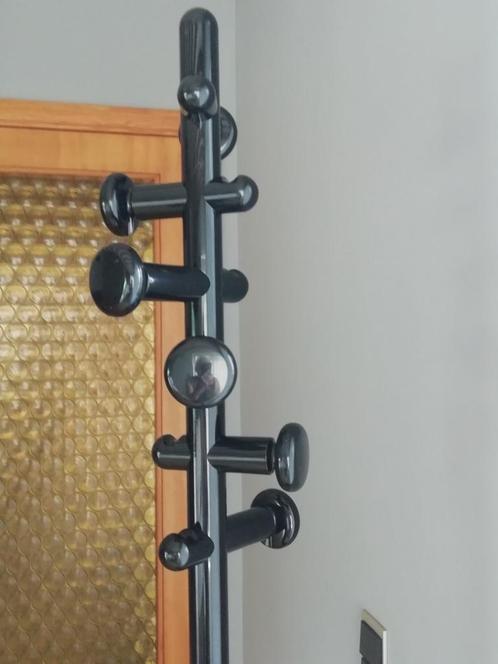 Designkapstok, stevig, esthetisch en functioneel., Huis en Inrichting, Woonaccessoires | Kapstokken, Zo goed als nieuw, Staande kapstok