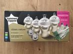 TOMMEE TIPPEE, nieuwe starterset, afsluitdeksels, flesjes ea, Kinderen en Baby's, Ophalen of Verzenden, Nieuw, Flessen- of potjesverwarmer
