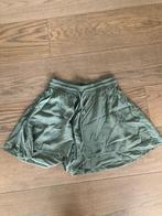 Losse khaki short 12 jaar, Kinderen en Baby's, Meisje, Ophalen of Verzenden, Broek, Zo goed als nieuw