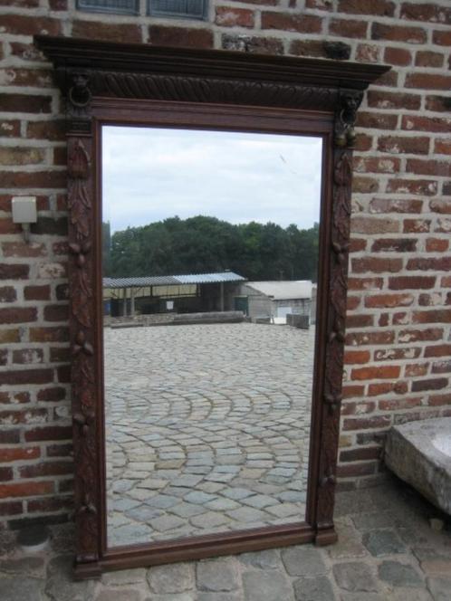 Grote spiegel zeer mooi volledig in massief eik, Huis en Inrichting, Woonaccessoires | Spiegels, Zo goed als nieuw, Ophalen