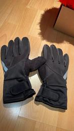 Brommer handschoenen, Handschoenen
