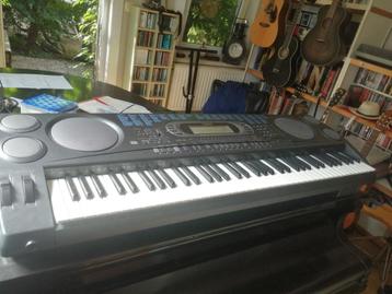 CASIO WK 1600 impec synthesizer-sequencer-arrangeur  beschikbaar voor biedingen