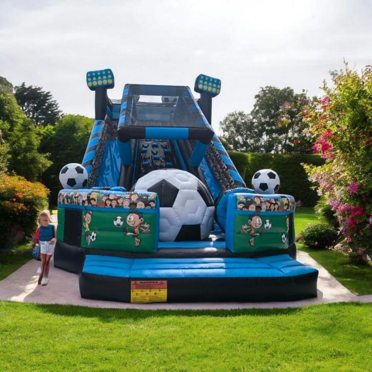 Springkasteel Voetbal TE HUUR, Hobby en Vrije tijd, Feestartikelen | Verhuur, Zo goed als nieuw, Ophalen of Verzenden