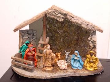 Oude Italiaanse kerststal   beschikbaar voor biedingen