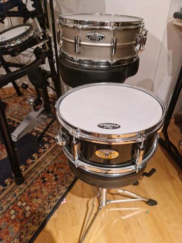 Pearl snares beschikbaar voor biedingen