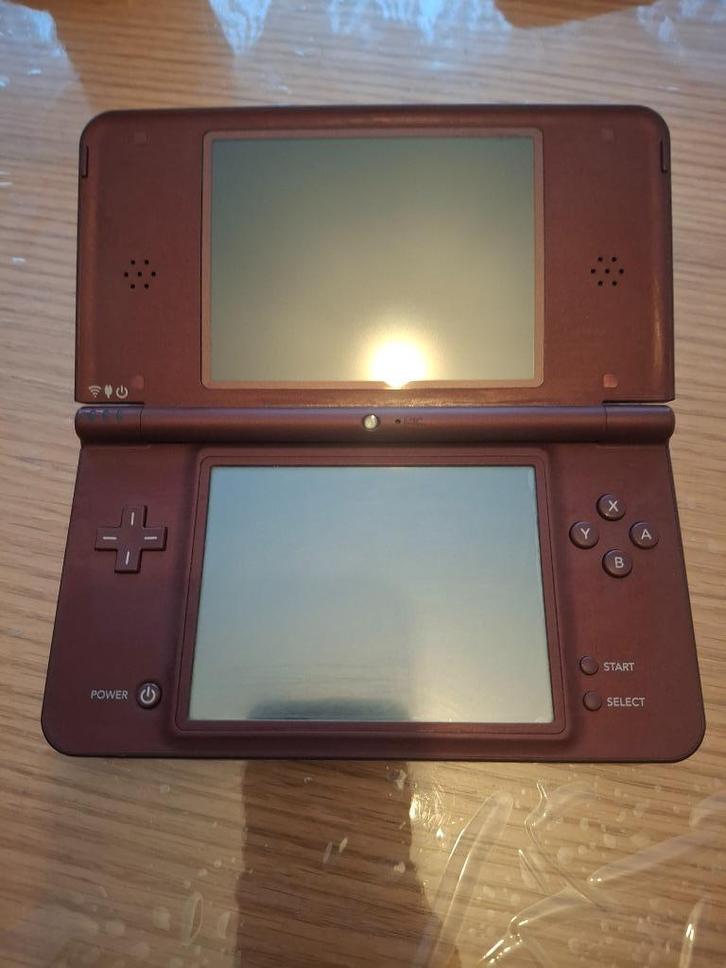 Nintendo DSi XL te koop, Games en Spelcomputers, Spelcomputers | Nintendo DS, Gebruikt, Dsi XL, Overige kleuren, Ophalen of Verzenden