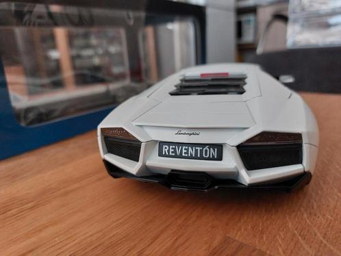 Autoart 74594 1/18 Lamborghini Reventon wit, Hobby en Vrije tijd, Modelauto's | 1:18, Zo goed als nieuw, Auto, Autoart, Ophalen of Verzenden