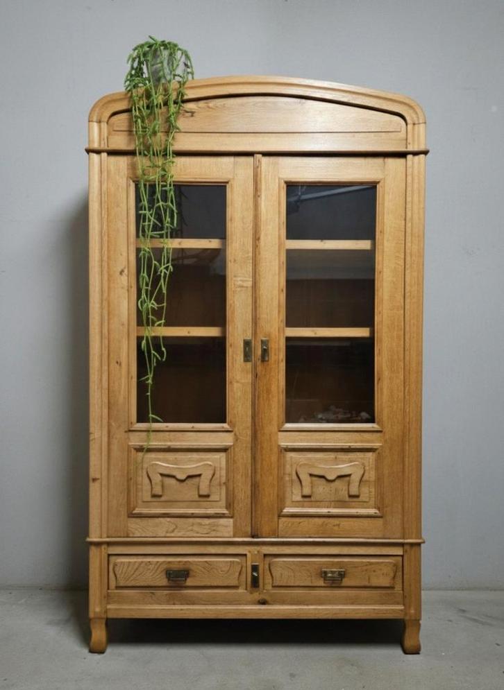 Armoire à linge française XL en brocante ancienne, armoire à, Antiquités & Art, Curiosités & Brocante, Enlèvement ou Envoi