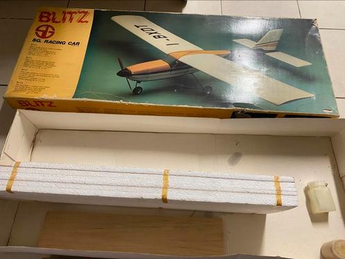 Vintage RC modelbouw vliegtuig BLITZ SC racing car  Italy, Hobby en Vrije tijd, Modelbouw | Radiografisch | Vliegtuigen, Nieuw