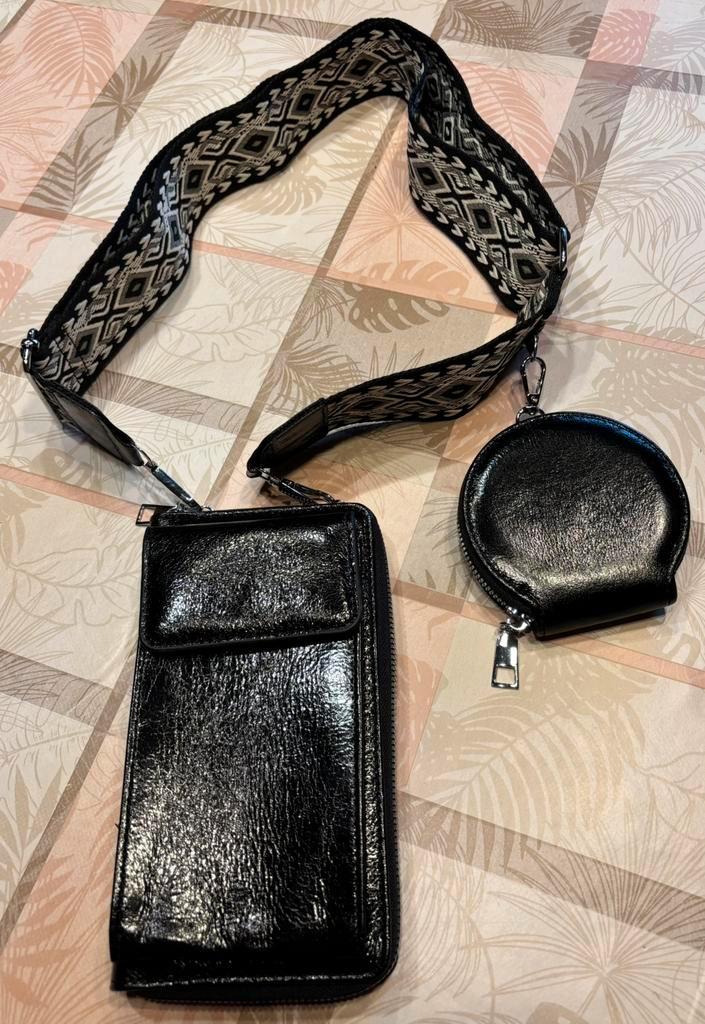 Nieuw tasje/portemonnee,riem,klein rond tasje., Handtassen en Accessoires, Tassen | Damestassen, Nieuw, Overige typen, Zwart, Ophalen of Verzenden