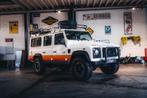 Land Rover Defender 110 // 7 zit // AIRCO // EX BTW, Auto's, 90 kW, Euro 5, Stof, Zwart