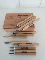 Houtsnede mesjes, Ophalen