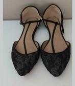 Kanten schoentje met kraaltjes 40 Zara., Kleding | Dames, Gelegenheidskleding, Zara, Ophalen of Verzenden, Zo goed als nieuw, Zwart