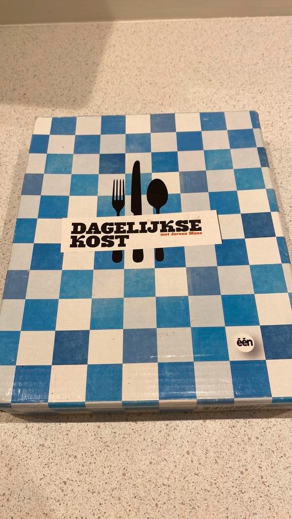 Jeroen Meus - Box met 4 Meusjeskookboekjes, Boeken, Kookboeken, Ophalen of Verzenden