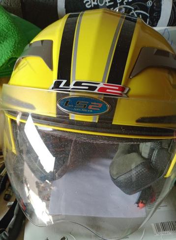 motorhelm beschikbaar voor biedingen