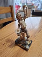 Beeldje op marmer voet, Ophalen, Zo goed als nieuw