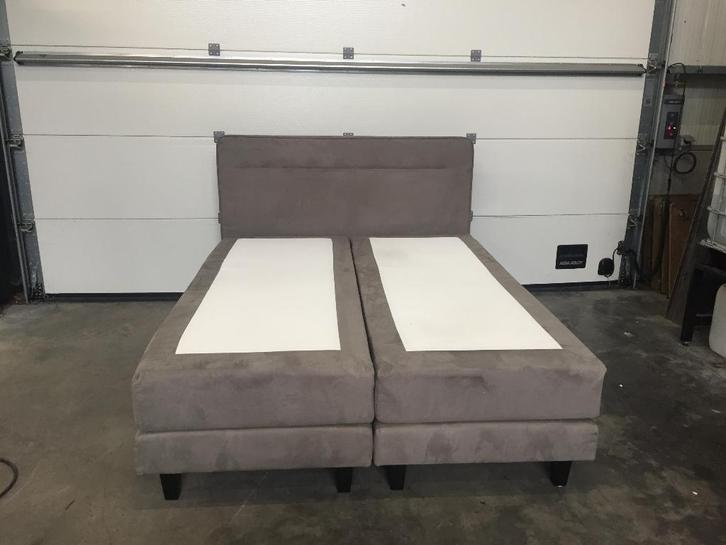 (20) Compleet boxspring bed 160 x 200, Huis en Inrichting, Slaapkamer | Bedden, Zo goed als nieuw, Ophalen