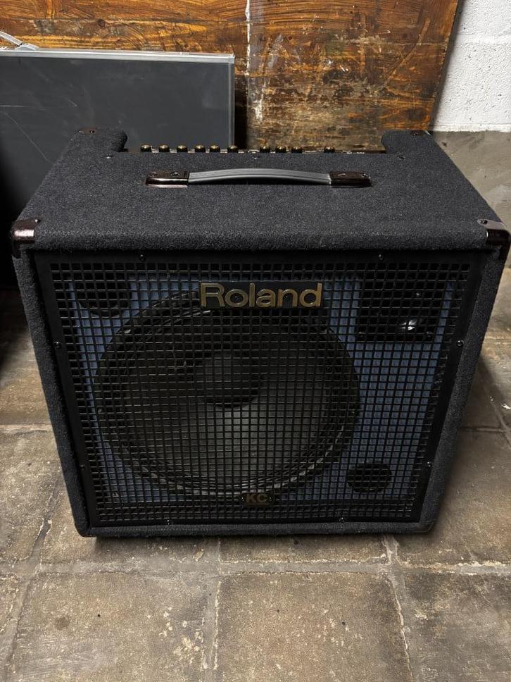 Roland KC-550-180Watt keyboard versterker.Testen mogenlijk!, Muziek en Instrumenten, Keyboards, Zo goed als nieuw, Roland, Midi-aansluiting