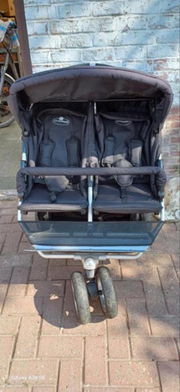Childwheels twin buggy beschikbaar voor biedingen