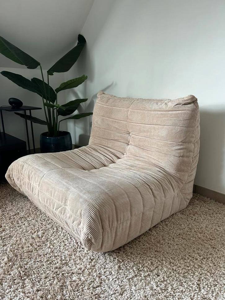 Eenzit lounge zetel - beige corduroy stof, Huis en Inrichting, Zetels | Zetels en Chaises Longues, Nieuw, Stof, Ophalen